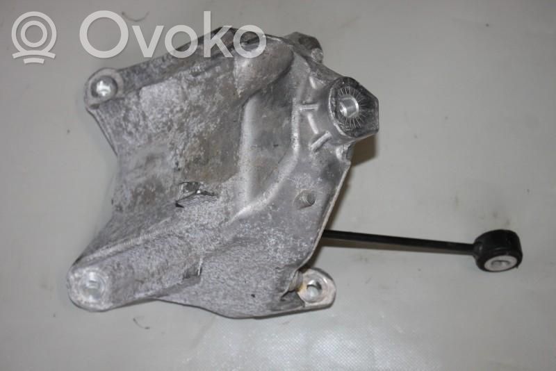 Engine mounting bracket   4M0199307BN