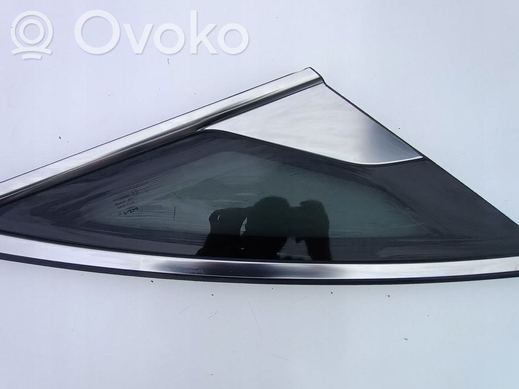 KIA Pro Cee'd III Front triangle window/glass 