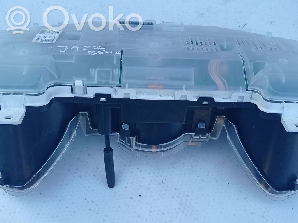 Honda Jazz Geschwindigkeitsmesser Cockpit 