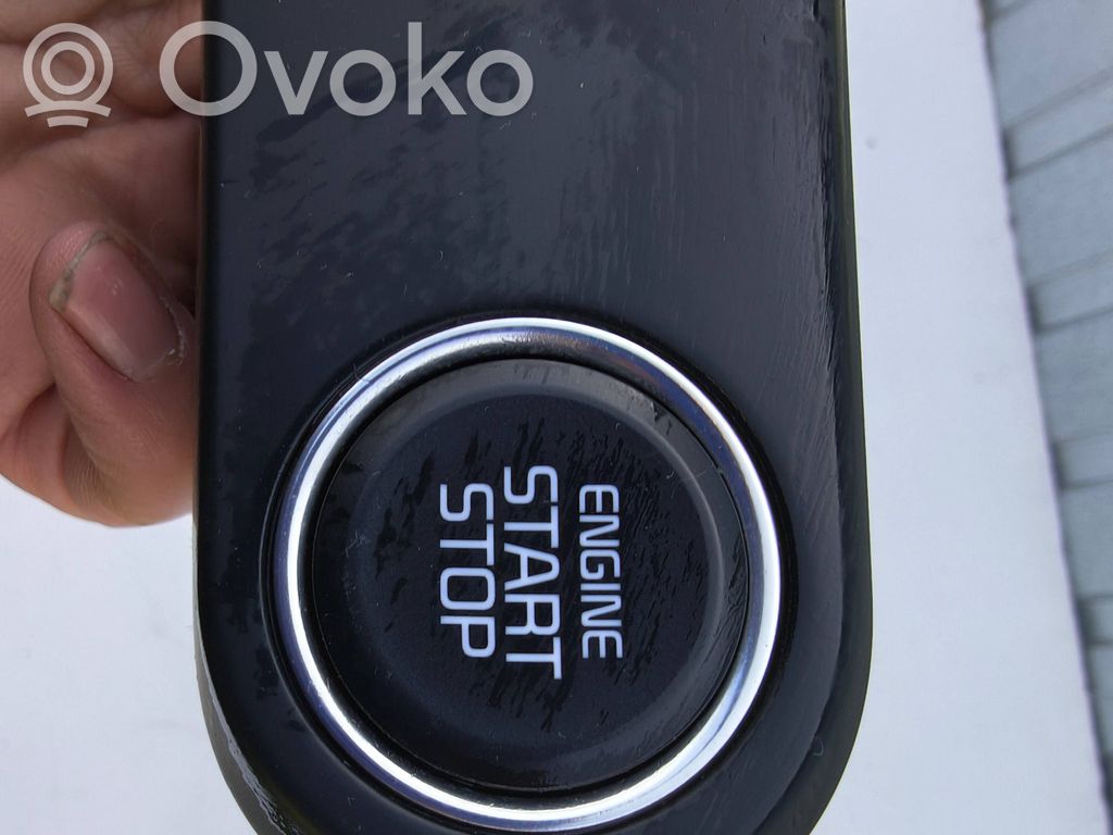 KIA Ceed Engine start stop button switch 