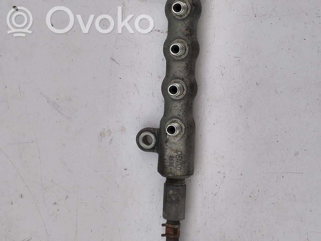 Fuel splitter