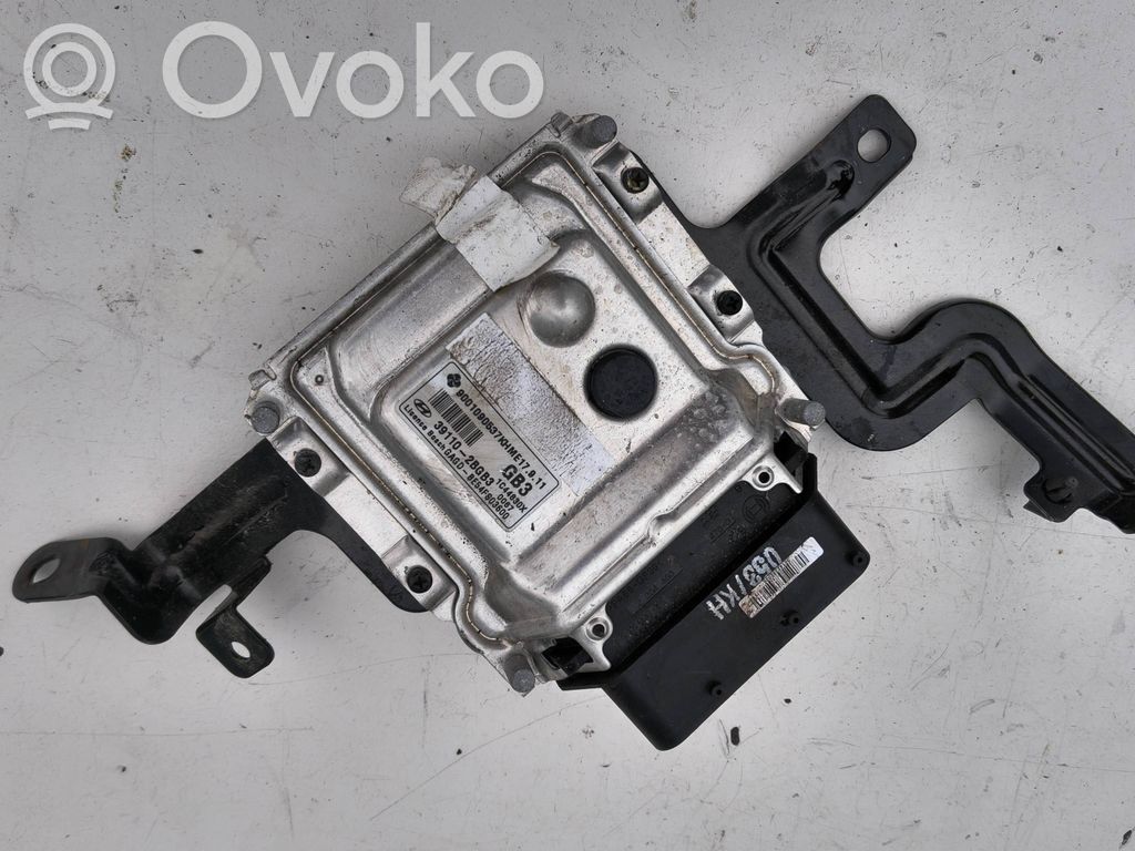 Hyundai i30 Engine control unit/module 