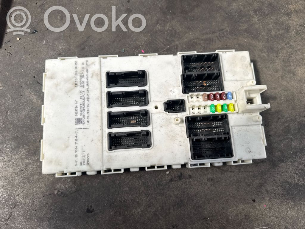 Moduł / Sterownik komfortu   9324784,524579F11,4290978363,135932478