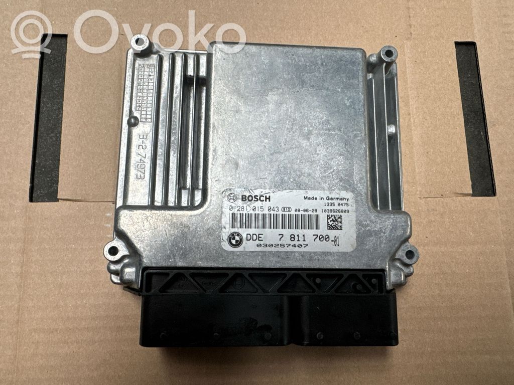 Engine control unit/module   7811700,0281015043,030257407