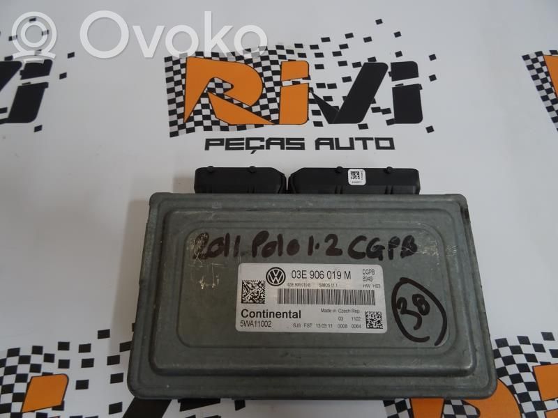 Volkswagen Polo V 6R Engine control unit/module 