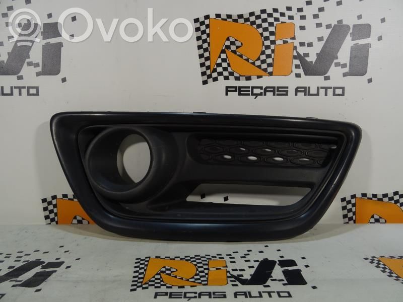 Front grill   GRELHA,620740754R