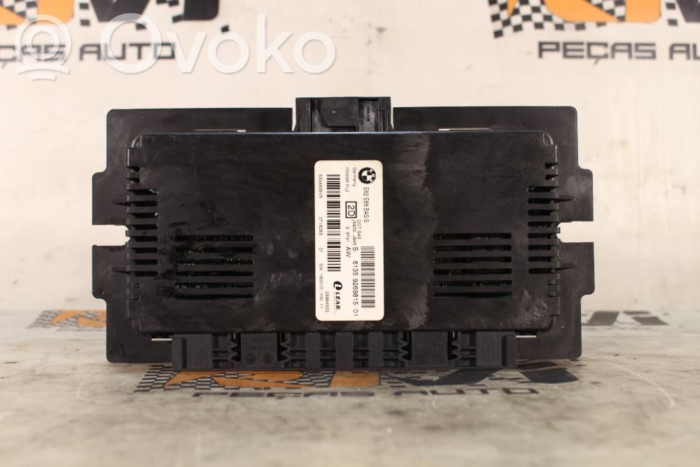 BMW 1 E82 E88 Kiti valdymo blokai/ moduliai 