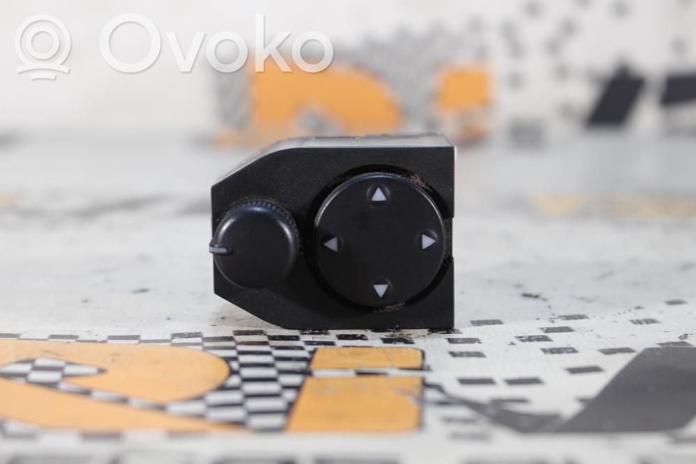 Audi A3 S3 8L Wing mirror switch 