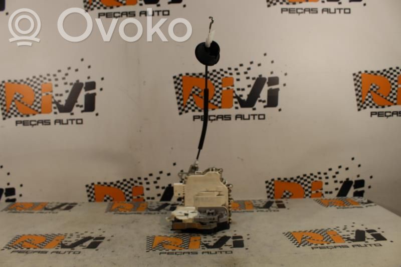 Rear door lock   FECHO,A4B8,A58T,AUDIA38V,ESQUERDA,TRASEIRA