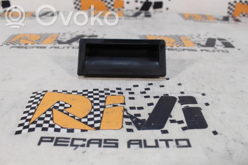 Audi RS4 B8 Ручка задней крышки 