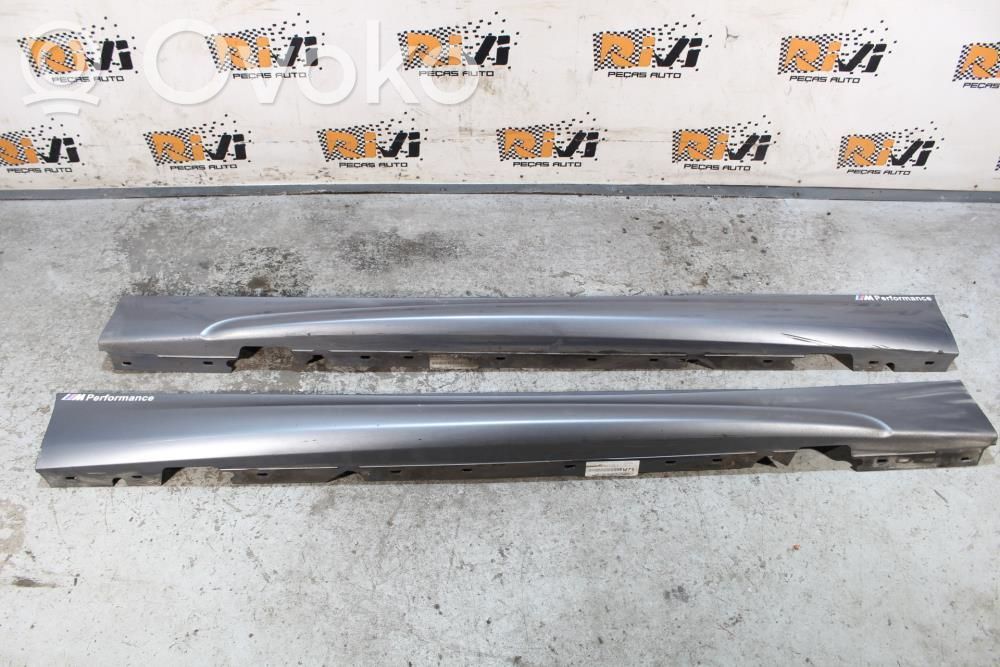 BMW 1 E82 E88 Marche-pieds 