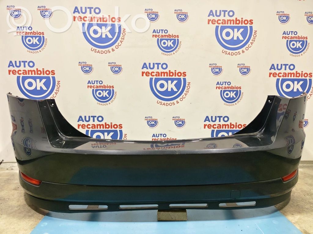 Ford Mondeo Mk III Parachoques 