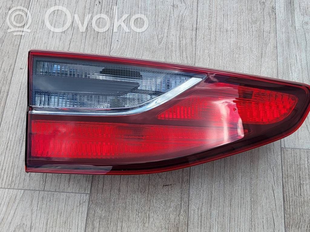 KIA Ceed Takaluukun takavalot 