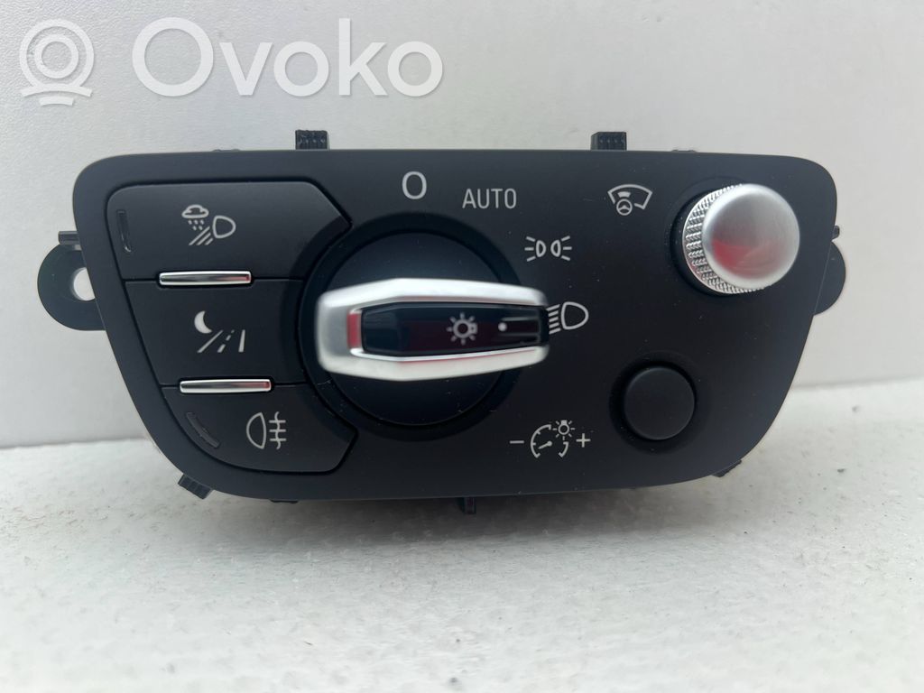 Audi Q7 4M Light switch 