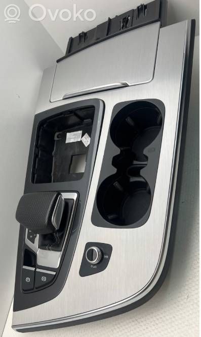 Audi Q7 4M Autres éléments de console centrale 