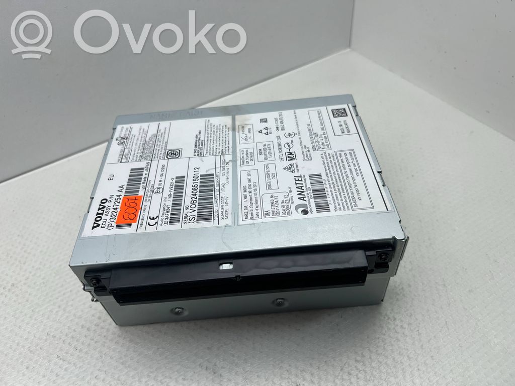 Volvo V40 Radio/CD/DVD/GPS head unit 
