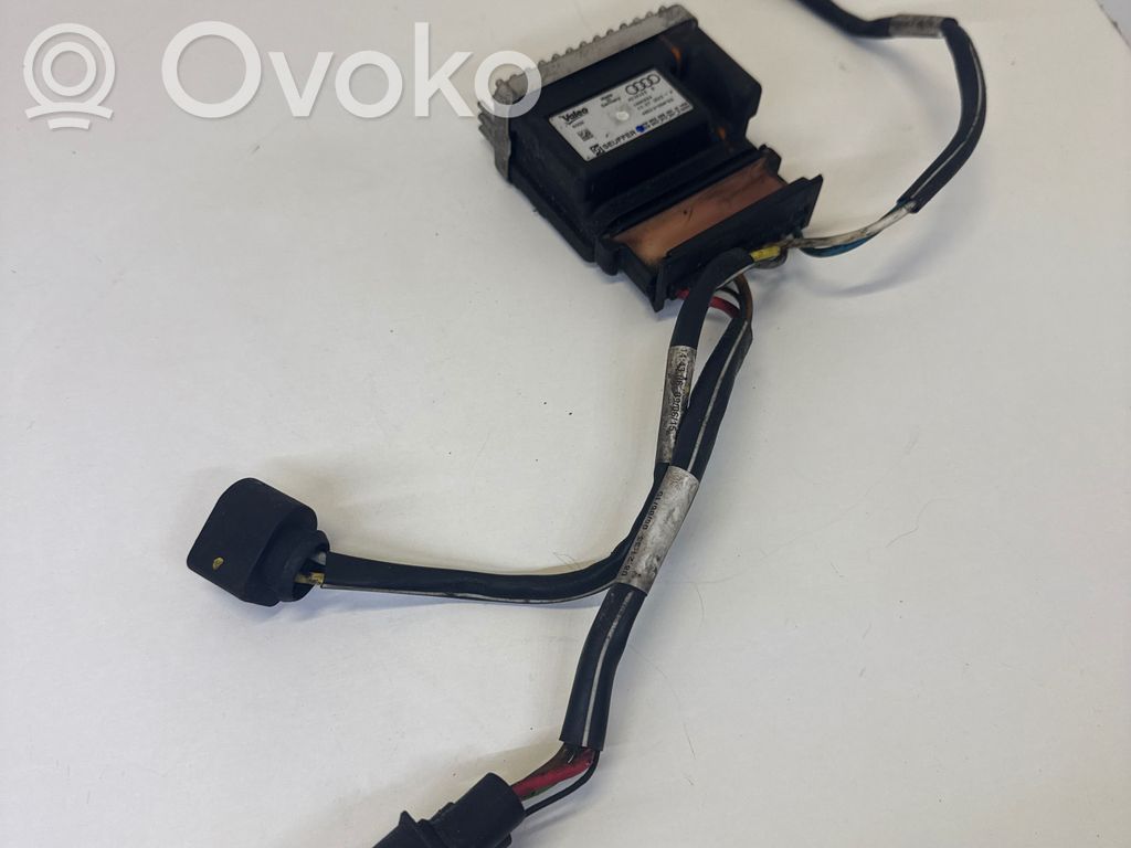 Audi A4 S4 B8 8K Coolant fan relay 