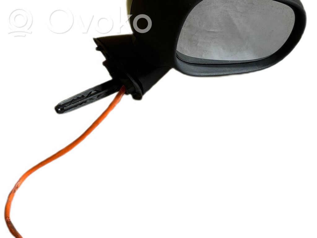 Renault Modus Front door electric wing mirror 