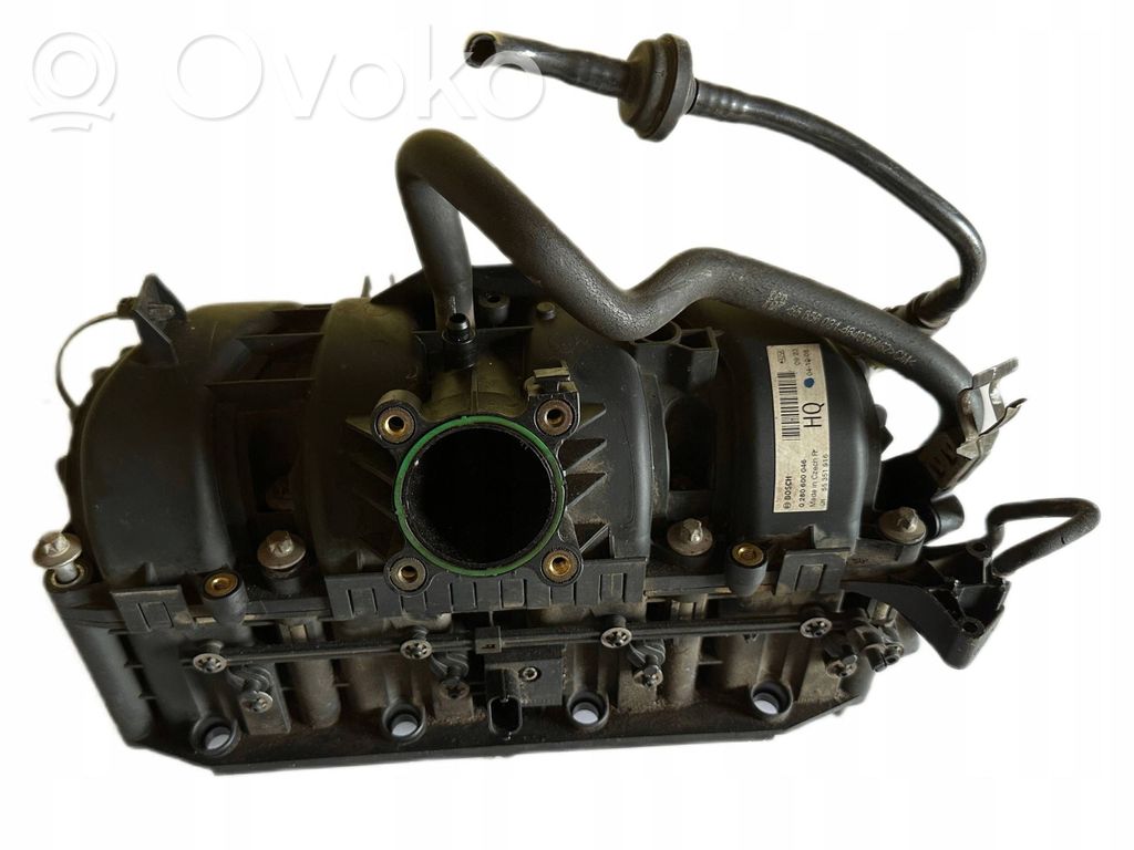 Opel Corsa D Colector de admisión 