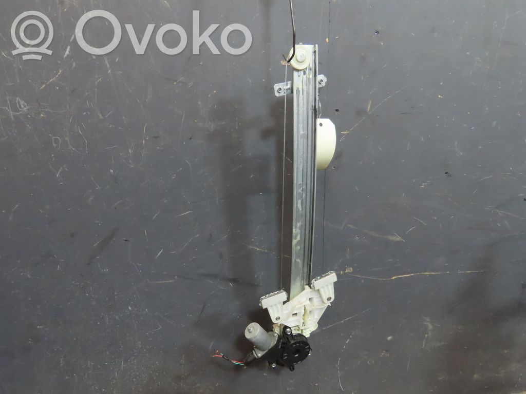 Suzuki Celerio Elektryczny podnośnik szyby drzwi przednich 
