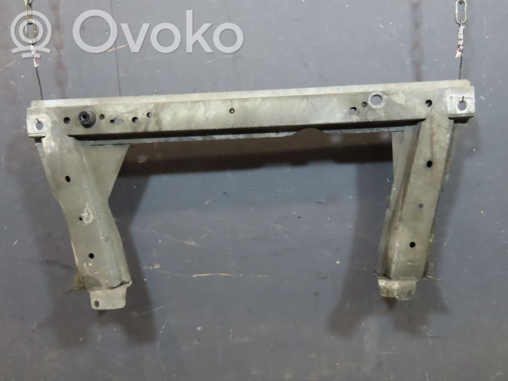 Renault Megane III Bottom radiator support slam panel 