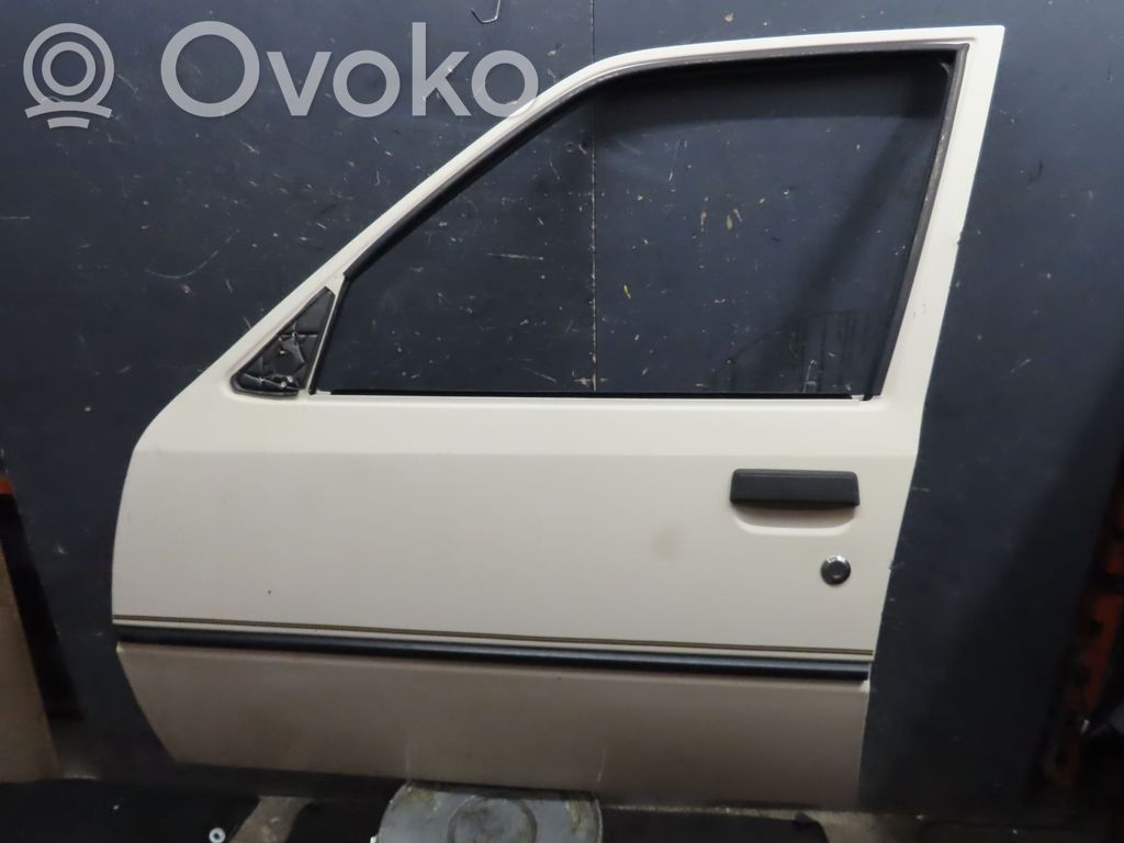 Peugeot 205 Durvis 