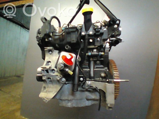 Двигатель   8201199856