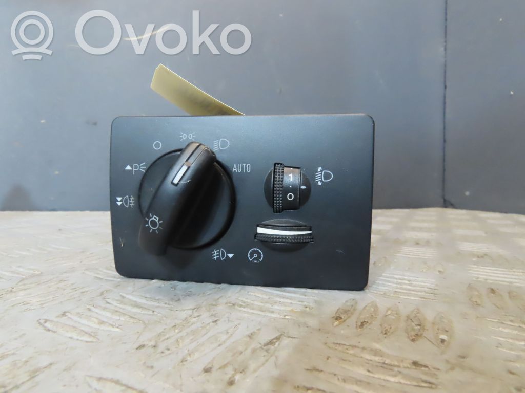 Ford C-MAX I Interruptor de luz 