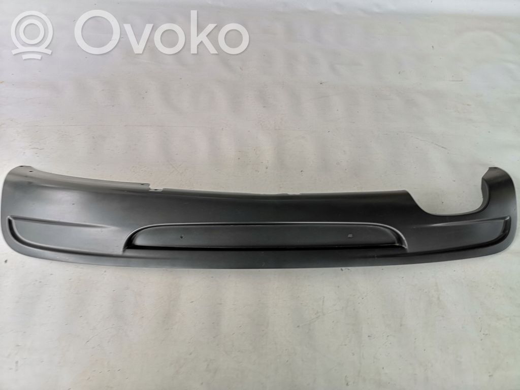 Apatinė bamperio dalis   8045506