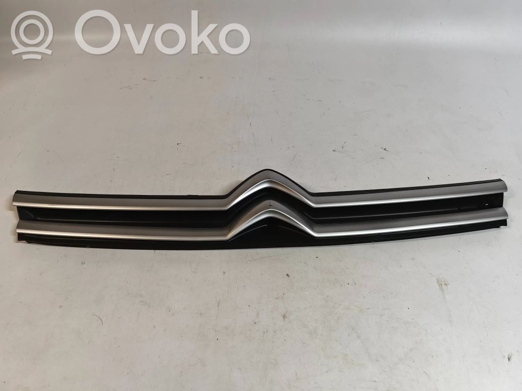 Citroen Jumpy Grille calandre supérieure de pare-chocs avant 
