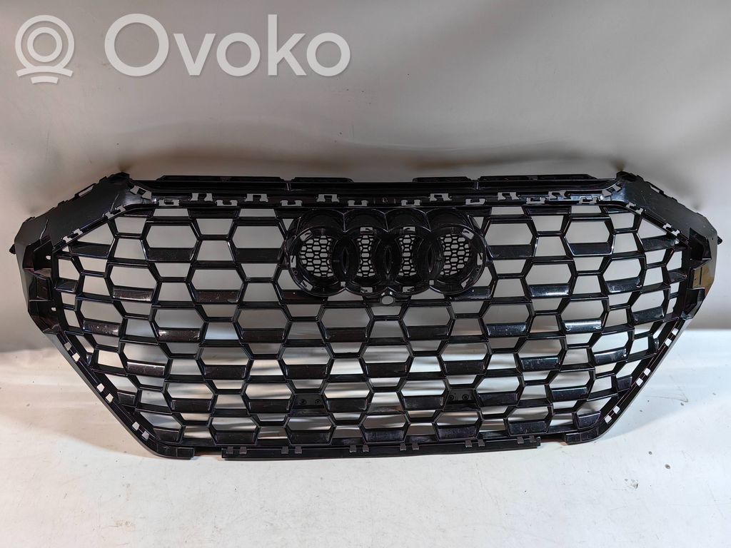 Audi RS Q3 Front bumper upper radiator grill 
