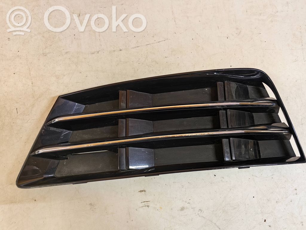 Audi A4 S4 B9 8W Kratka dolna zderzaka przedniego 