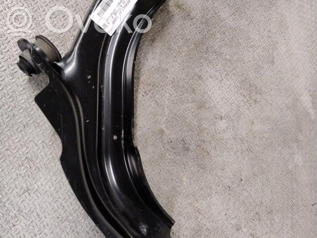 Renault Clio IV Basculă inferioară față 