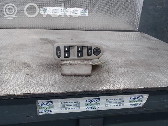 Citroen C5 Electric window control switch 