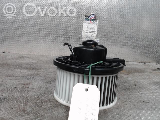 Mazda 2 Mazā radiatora ventilators 
