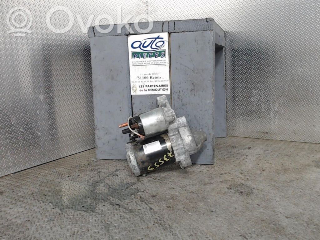 Dacia Sandero II Starter motor 