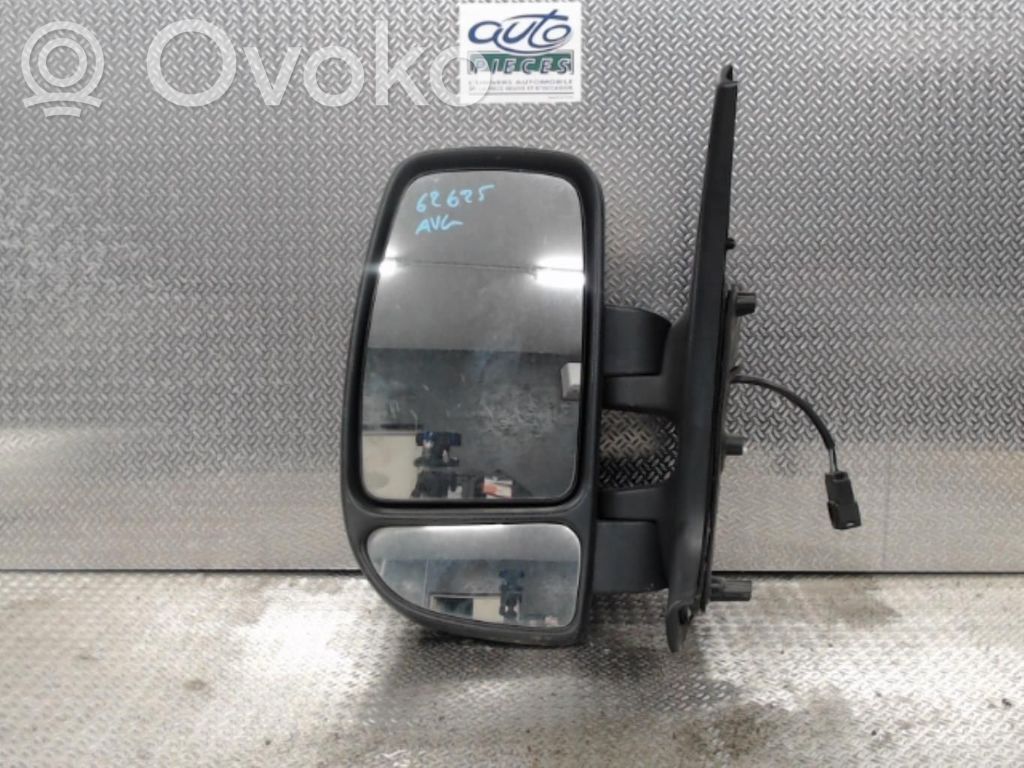 Nissan Interstar Elektryczne lusterko boczne drzwi przednich 
