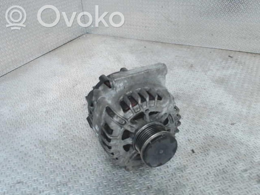 Opel Corsa D Generatorius 