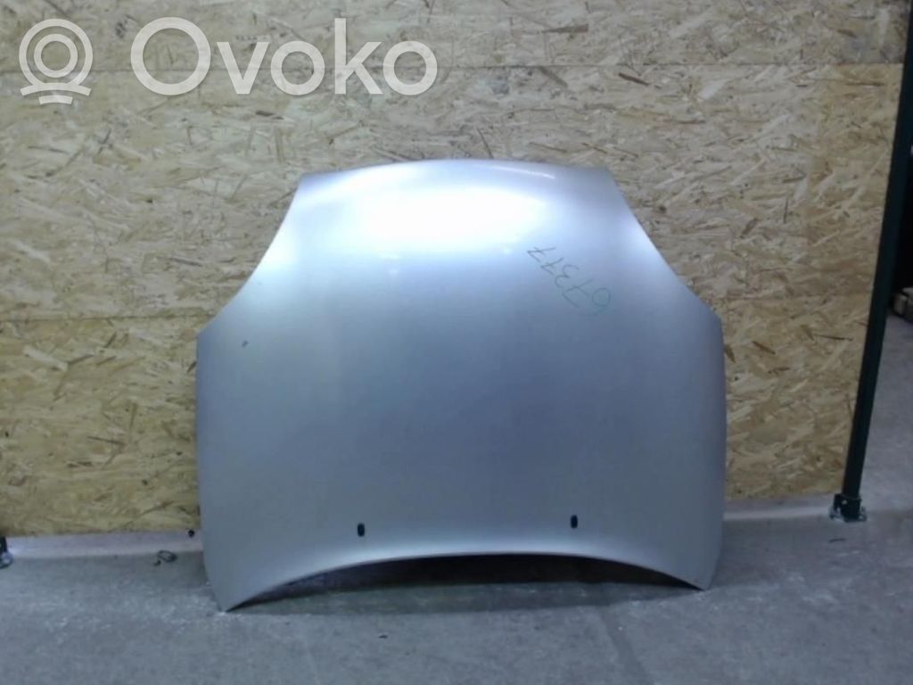 Engine bonnet/hood   1038113