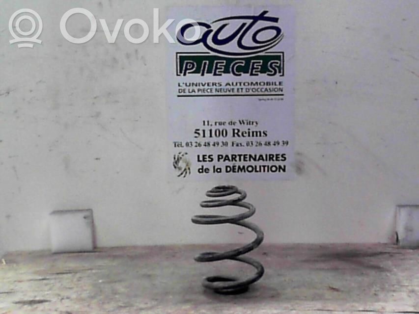 Opel Corsa C Galinė spyruoklė 