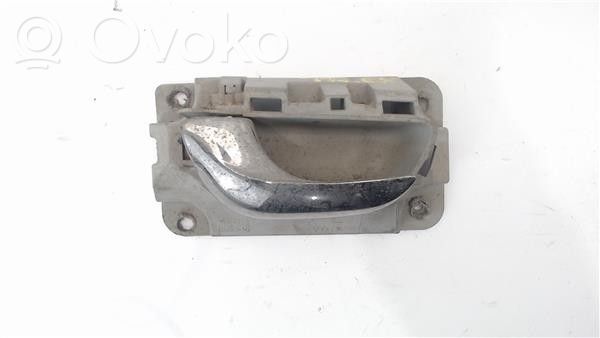 Manecilla interna puerta trasera   39968835