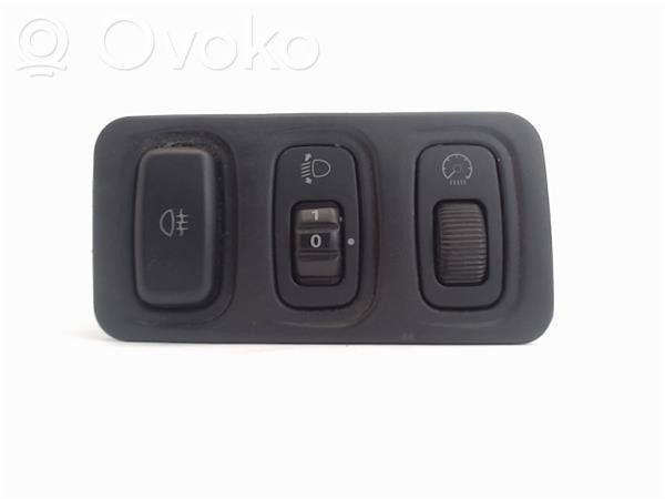 Mitsubishi Montero Przyciski multifunkcyjne 