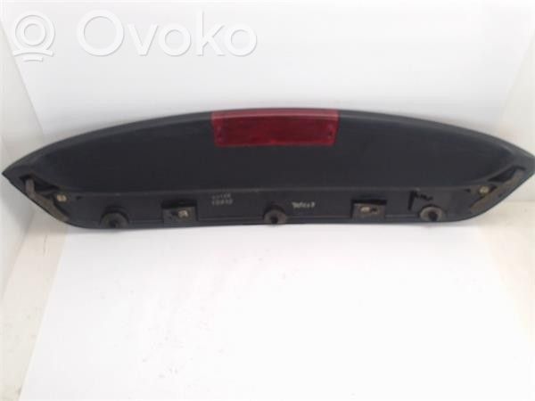 Tailgate/trunk spoiler   DFD101390