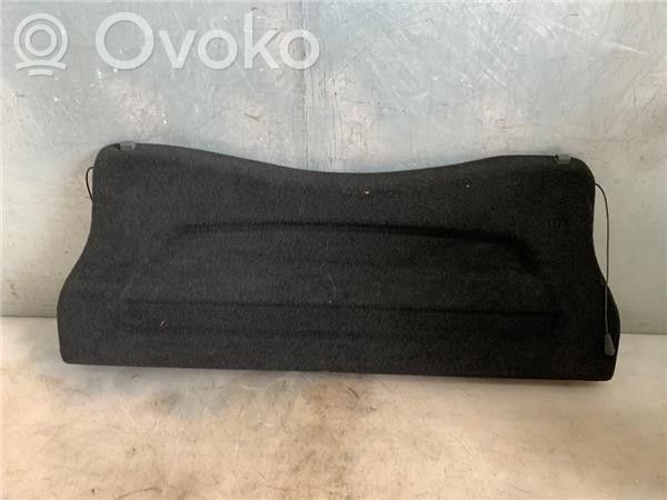 Renault Clio IV Takaluukun/tavaratilan kansi 