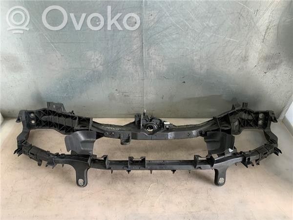 Ford Focus Radiatoru paneļa augšējā daļa (televizors) 