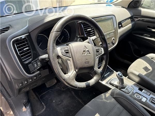 Mitsubishi Outlander Lenkrad 