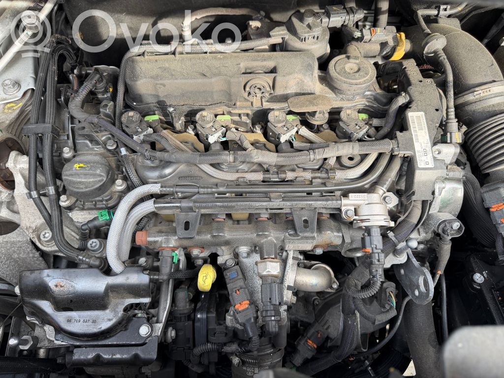Opel Vivaro Moottori 