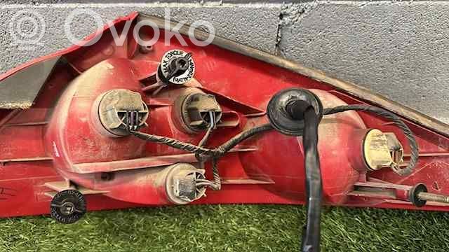 Rear/tail lights   938875