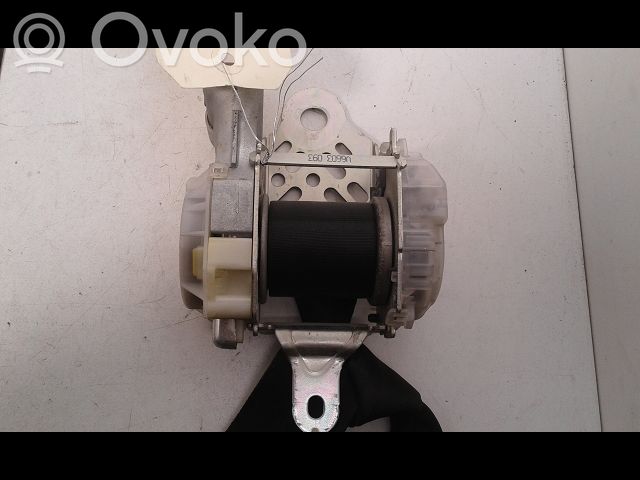 Nissan Micra Cinturón delantero 