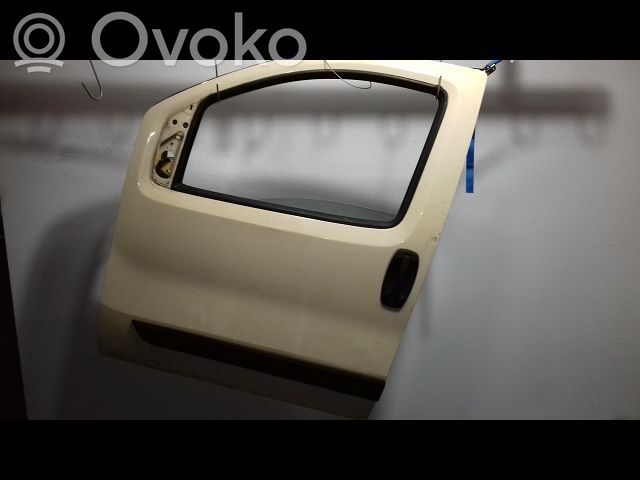 Etuovi   1637832480